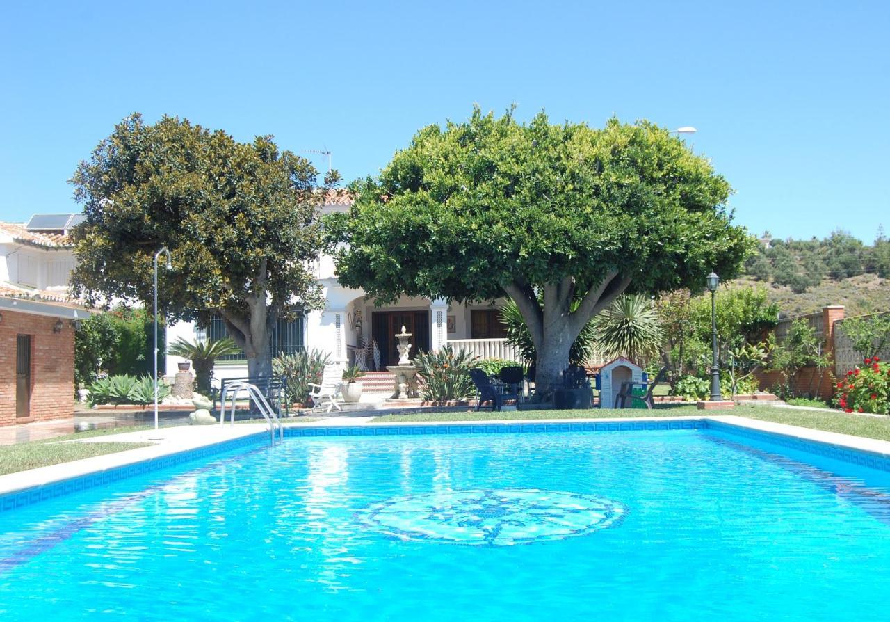 Villa Maria Teresa Benajarafe Exterior photo